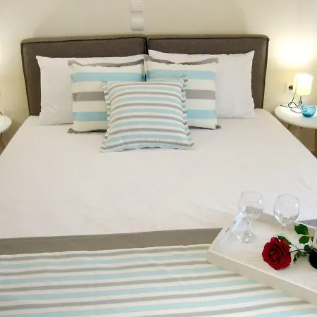 Filosofias - For Private Holidays In Rethymno-crete * Angeliana (Crete)